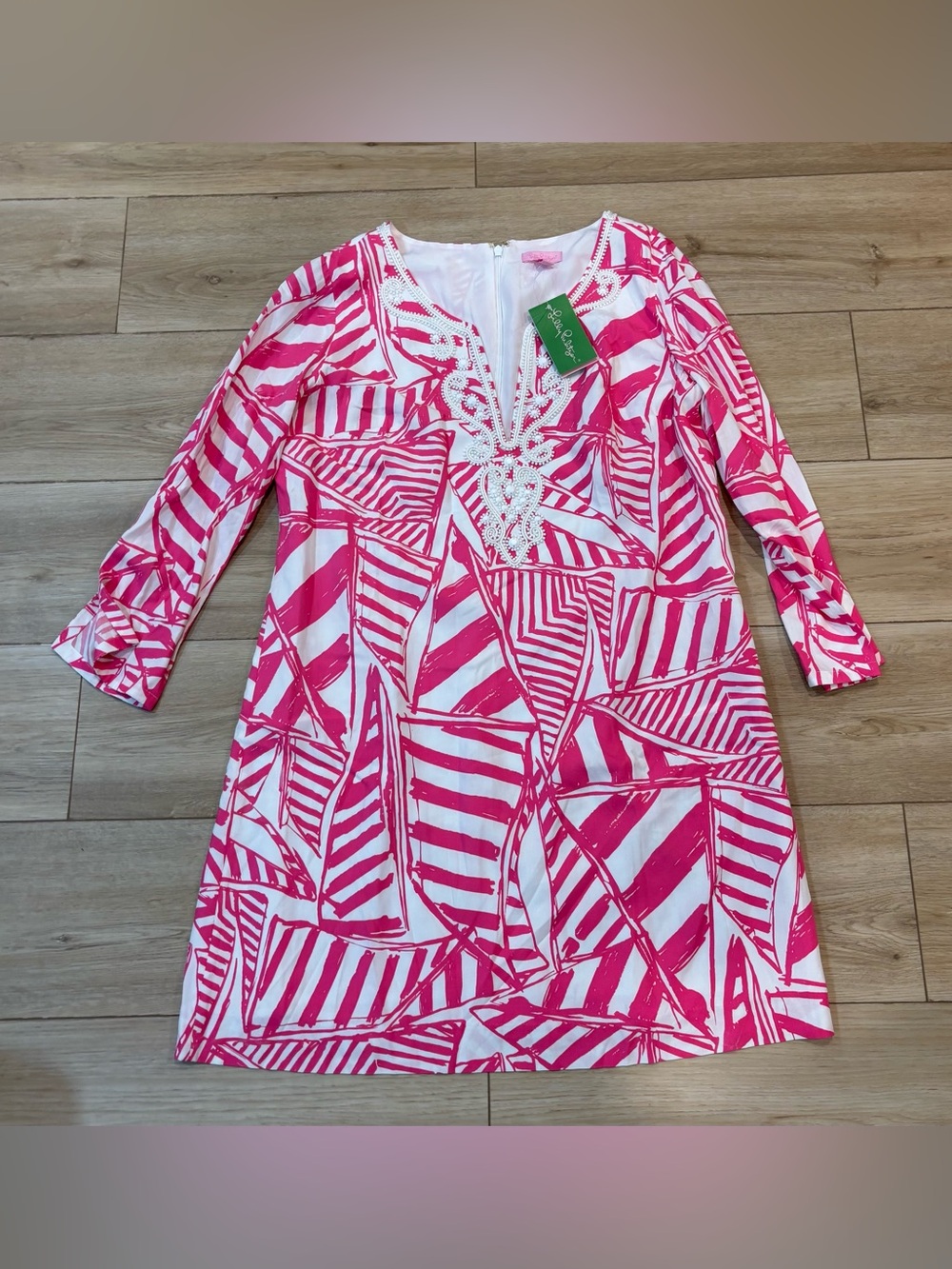 Lilly Pulitzer NWT Julianna Tunic Capri Pink Large L beaded white